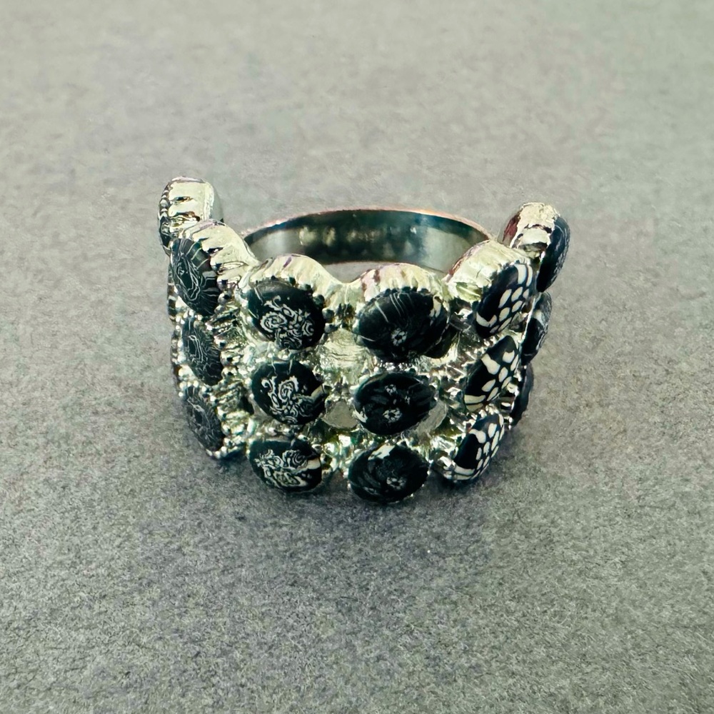 Viva Beads Ring